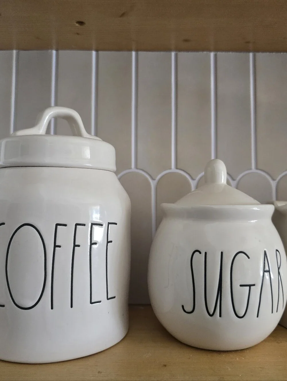 4-piecd RAE DUNN. By Magenta Canister Set